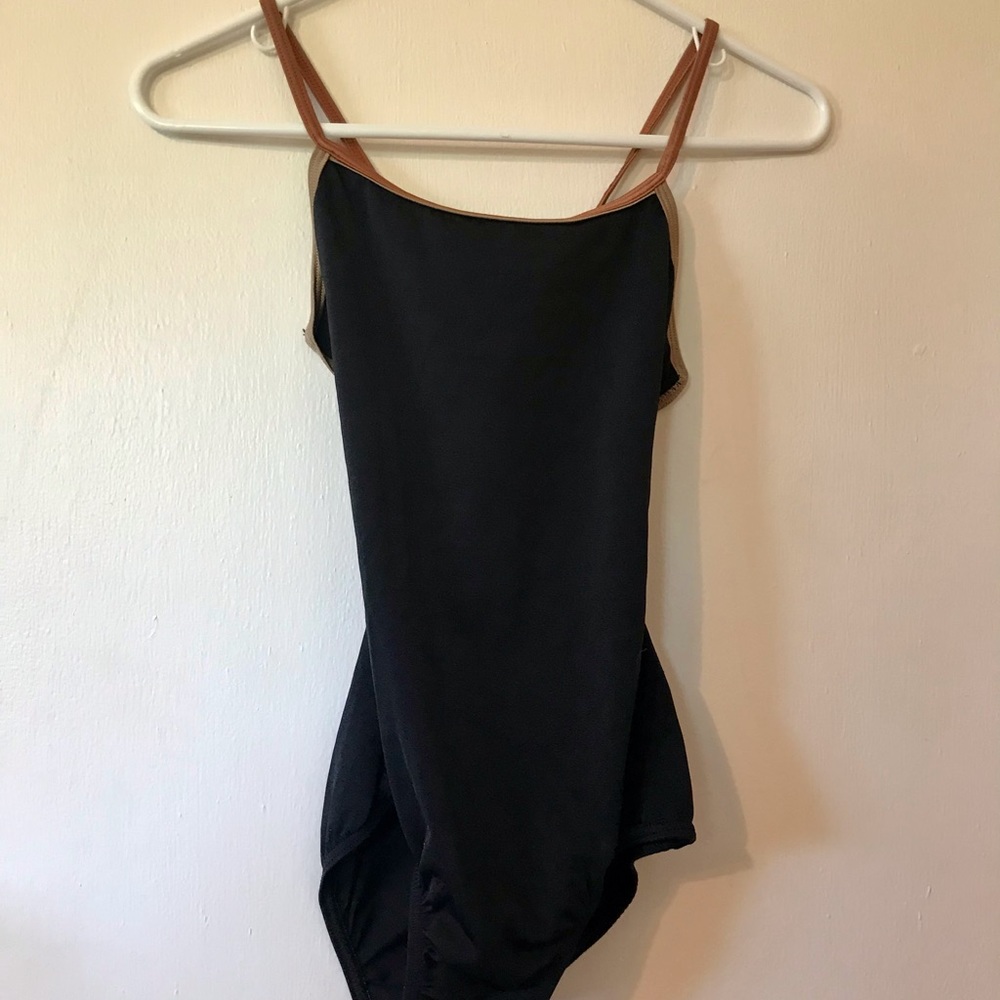BODY WRAPPERS two tone camisole leotard 🤎✨